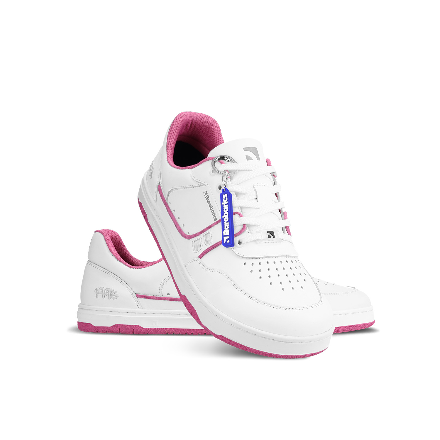 Barefoot Sneakers Barebarics Arise - White & Raspberry Pink.
        Obermaterial besteht aus hochwertigem glattem Nappaleder Es ist eine glatte Lederart, die leicht zu pflegen ist        Innenfutter besteht aus einem äußerst angenehmen Stoff, der auch eine hohe Abriebfestigkeit aufweist        Die Sohle ist aus weichem synthetischem Gummi mit hoher Verschleißfestigkeit        Die Einlegesohle besteht aus PU-Rezyklat und Mikrofaser, die für eine hervorragende Atmungsaktivität sorgen und die Füße trocken halten    
Barfuß-Eigenschaften:
        Anatomische Form - Der Sneaker respektiert die Form der Füße.
Mehr Info:
        Typ: Straßenschuhe        modernes urbanes Design        Entworfen und handgefertigt in der Europäischen Union, unter Verwendung lokaler nachhaltiger Materialien        hervorragende Haltbarkeit und Farbechtheit der Materialien        erhältlich in den Größen 36-47 (europäische Maße)