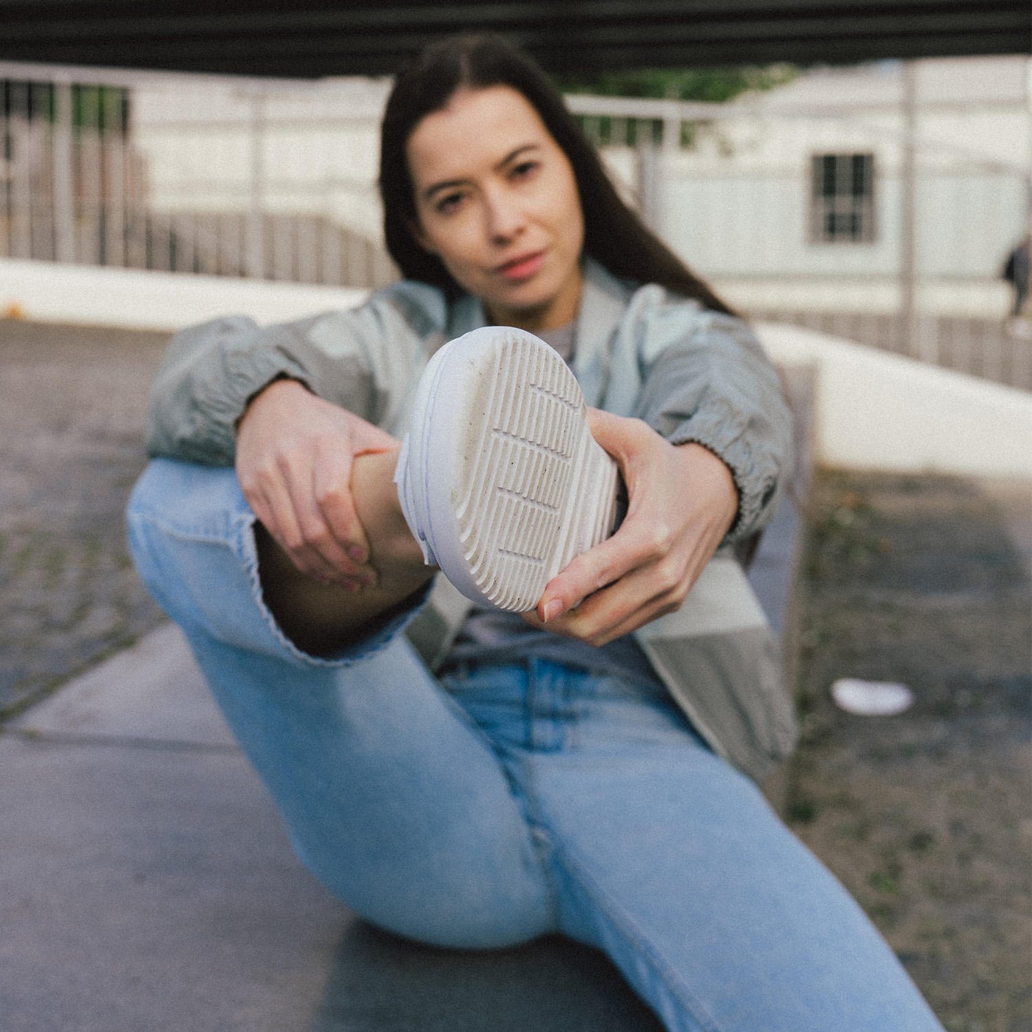 Barefoot Sneakers Barebarics Zing Velcro - All White - Leather.
Anatomische Form - Der Schuh respektiert die Form der Füße.
Mehr Info
Typ: Straßenschuhemodernes urbanes Designentworfen und handgefertigt in der Europäischen Unionausgezeichnete Haltbarkeit und Farbechtheit der Materialienerhältlich in den Größen 36-47 (europäische Maße)