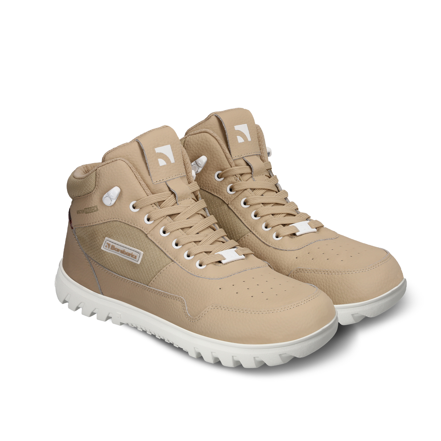 Barfußschuhe Barebarics UrbanEdge - Beige.
Barfußschuhe ahmen das Barfußgehen perfekt nach, so wie es die Natur vorgesehen hatwasserdichte, dampfdurchlässige Membran (jedes Paar besteht einen Wasserfestigkeitstest)Die Barebarics PowerGrip-Außensohle verfügt über ein Profil, das den Gang unterstützt und ein Ausrutschen verhindertDie verwendete Primaloft-Technologie ist das absolute Spitzenprodukt im Bereich der WärmeisolierungBarebarics-Logo auf dem Schuh, den Haken, den Schnürsenkeln und der SohleTaschenzunge sorgt für leichtes Anziehen und verhindert das Eindringen von Schnee oder SchmutzUnisex-Barfußschuhe für die kältesten Tagefür maximalen Komfort empfehlen wir die Kombination mit Baumwollsocken
Vorteile von Barfußschuhen:
flexible SohleZero Drop: Ferse und Zehen in einer Ebene für eine korrekte Haltunggeräumige Zehenbox für Ihre ZehenLeichter Schuh