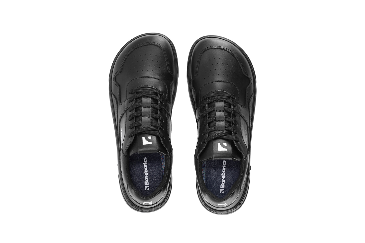 Barefoot Sneakers Barebarics Zing - Black - Leather.
Anatomische Form - Die Turnschuhe passen an die Form der Füße.
Mehr info
moderner Städtestilin der Europäischen Union entworfen und handgefertigt, unter Verwendung lokaler nachhaltiger Materialienhervorragende Haltbarkeit und Farbechtheit der MaterialienDermodry Coolmax®-Technologie für kontinuierlichen Feuchtigkeitsaufnahmeerhältlich in den Größen 36-47 (europäische Maße)